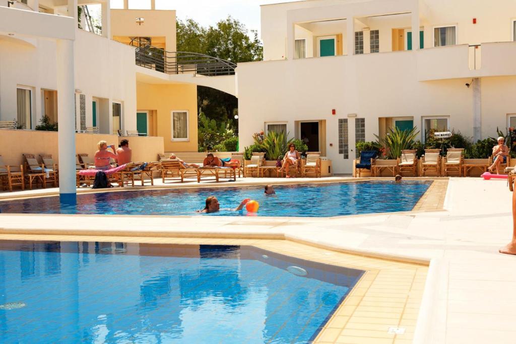 Forum Suites Kato Daratso Dış mekan fotoğraf